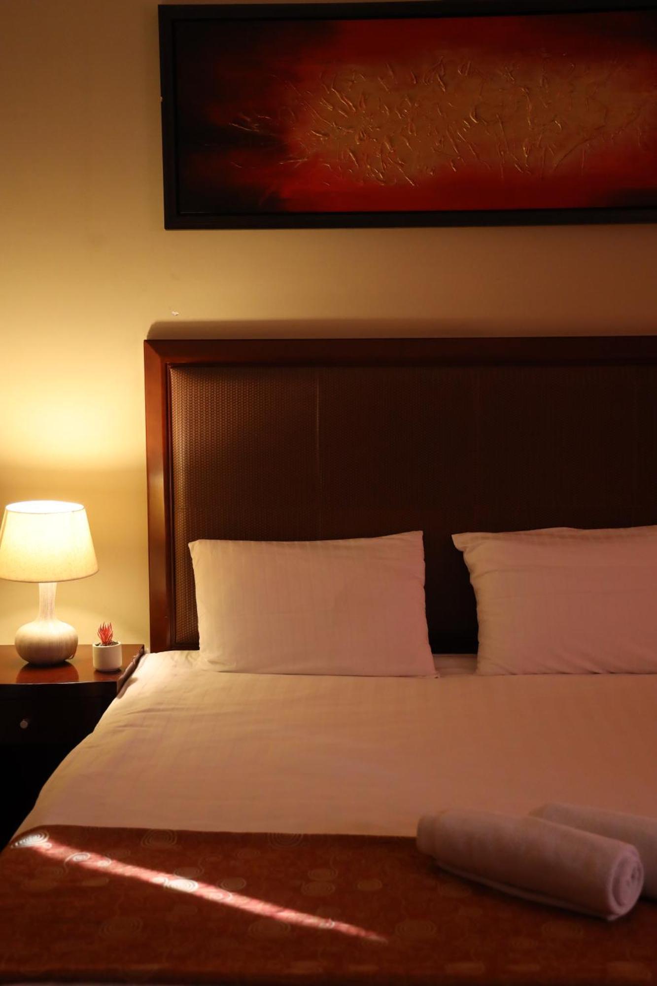 Boutique Hotel Igmas, Prishtina Pristina Esterno foto